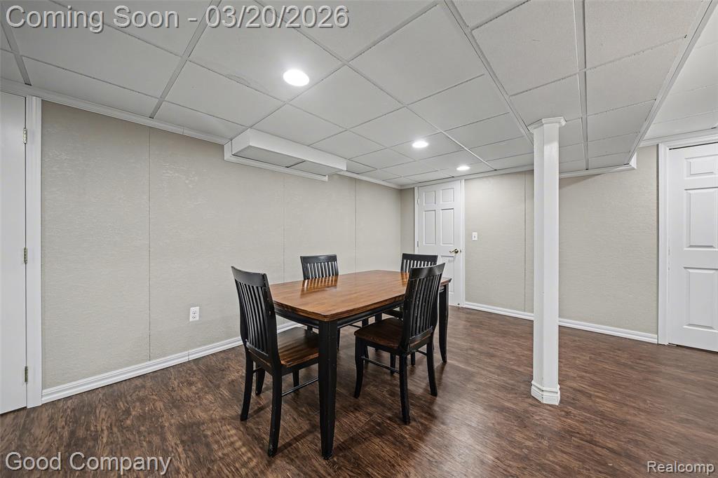 29661 Chelmsford Road Southfield, MI 48076 - Photo 19 of 30 Gallery Image 19