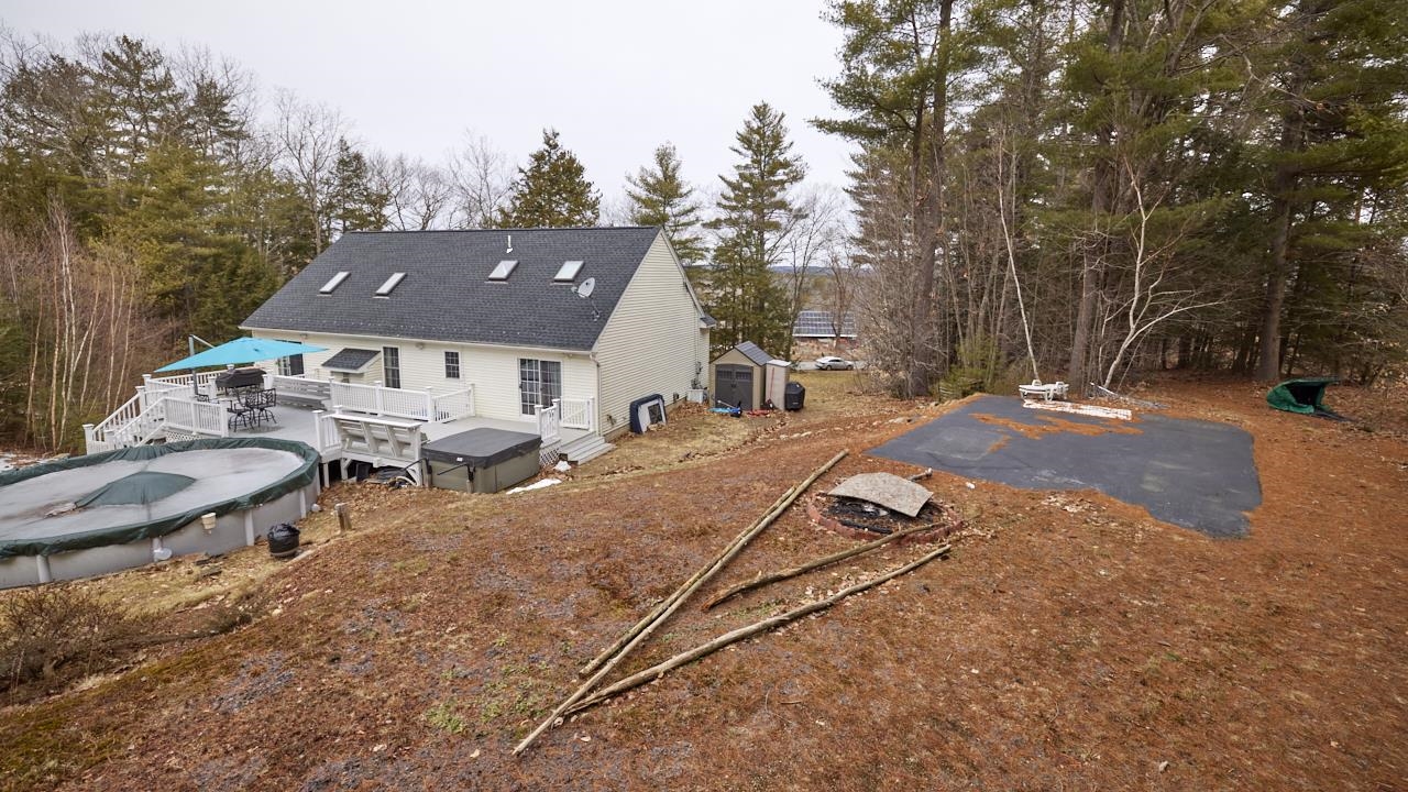 455 Critchett Road Candia, NH 03034 - Photo 4 of 27