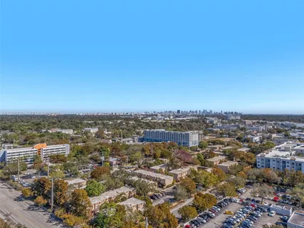 $239,999 | 6149 Southwest 69th Street, Unit 12, South Miami, FL 33143