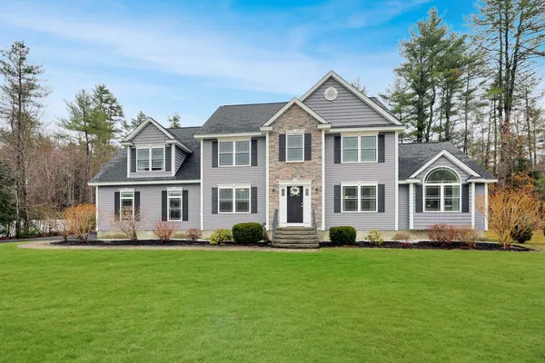 $949,900 | 432 Mountain Road, Concord, NH 03301