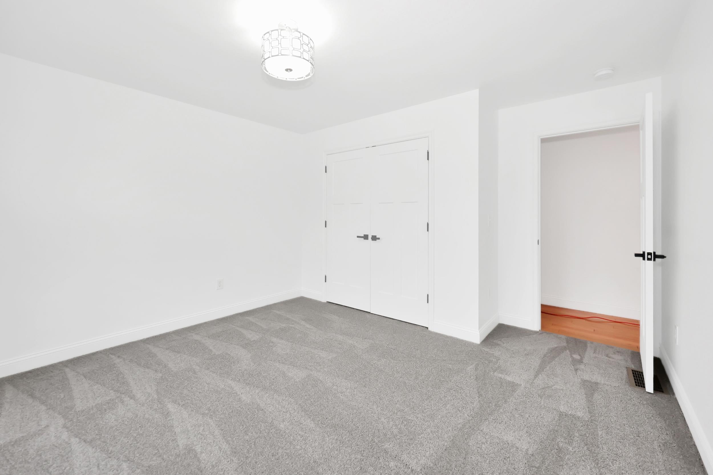 432 Mountain Road Concord, NH 03301 - Photo 33 of 54