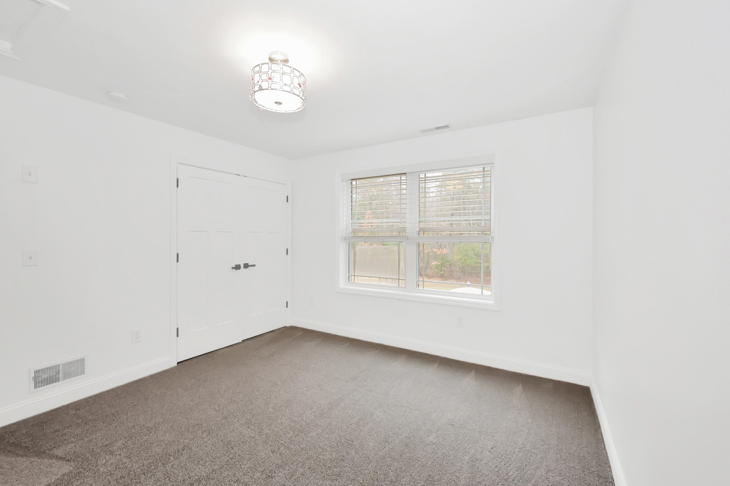 432 Mountain Road Concord, NH 03301 - Photo 35 of 54