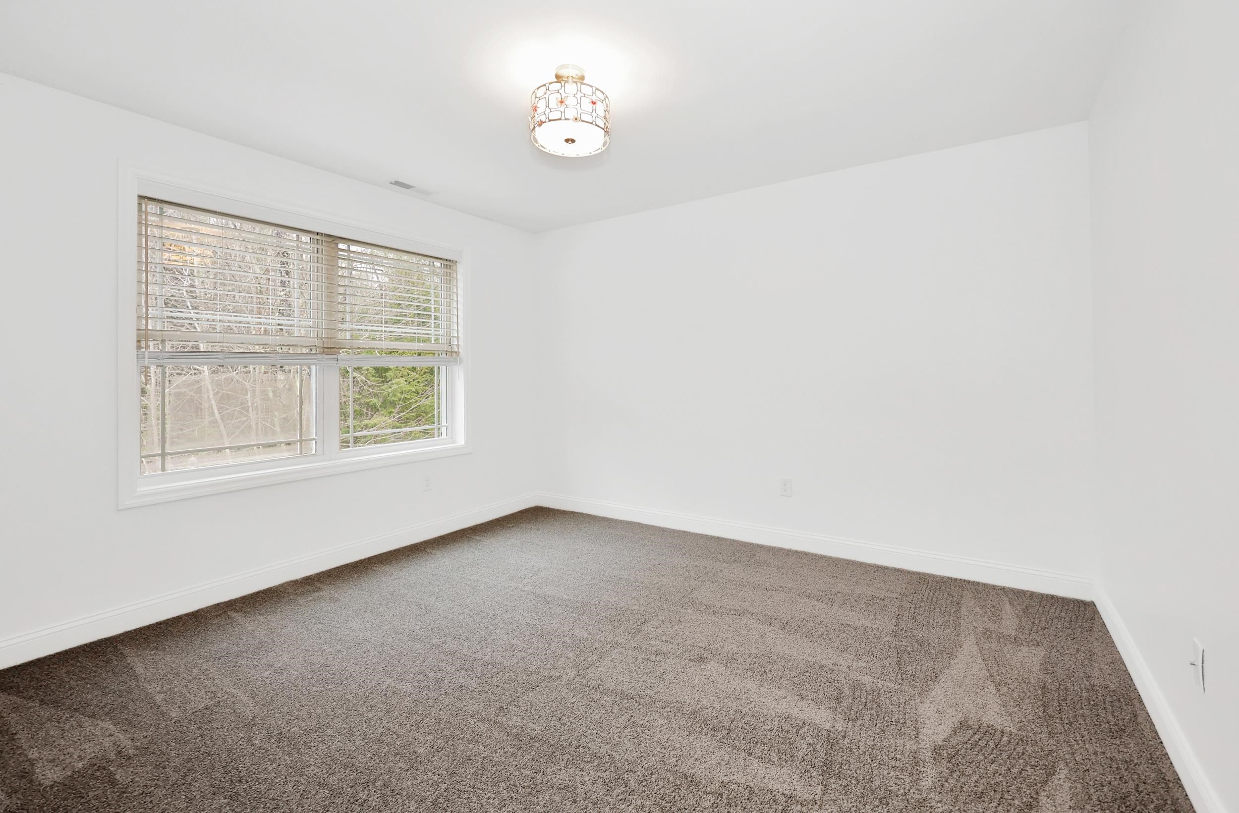 432 Mountain Road Concord, NH 03301 - Photo 36 of 54