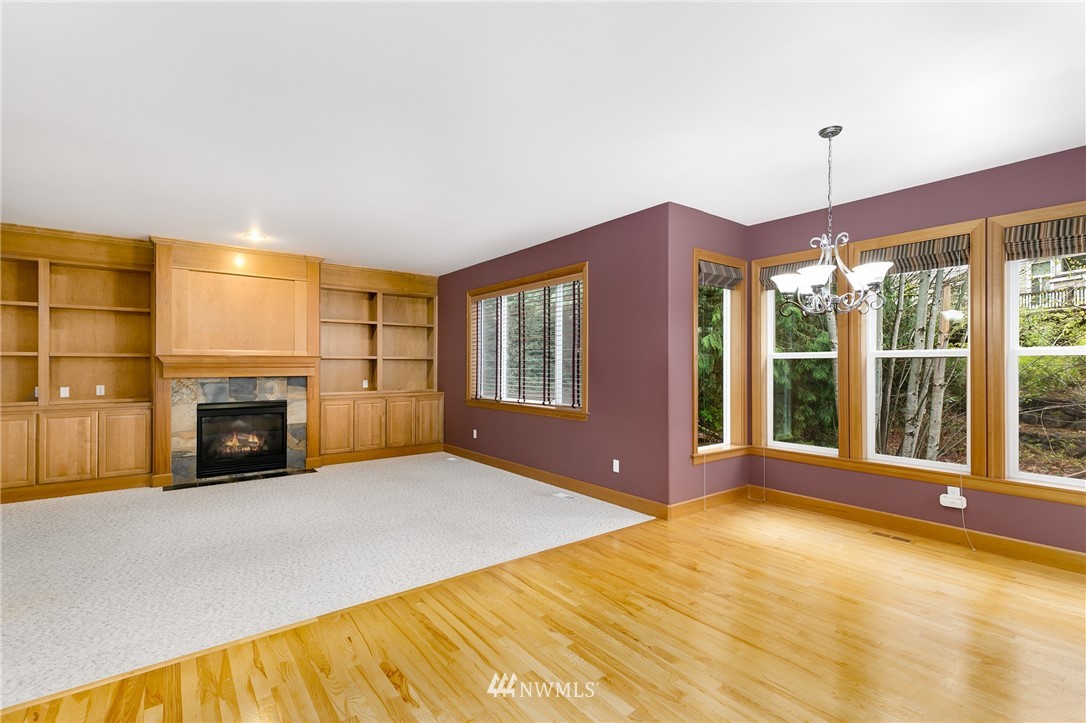 16707 Southeast 165th Way Renton, WA 98058 - Photo 8 of 25 Gallery Image 8