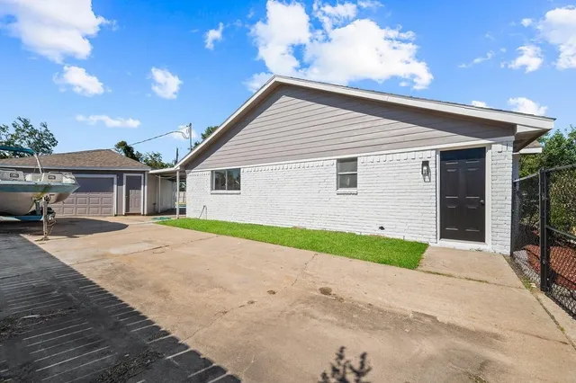 $309,700 | 1819 Gaucho Drive, La Porte, TX 77571