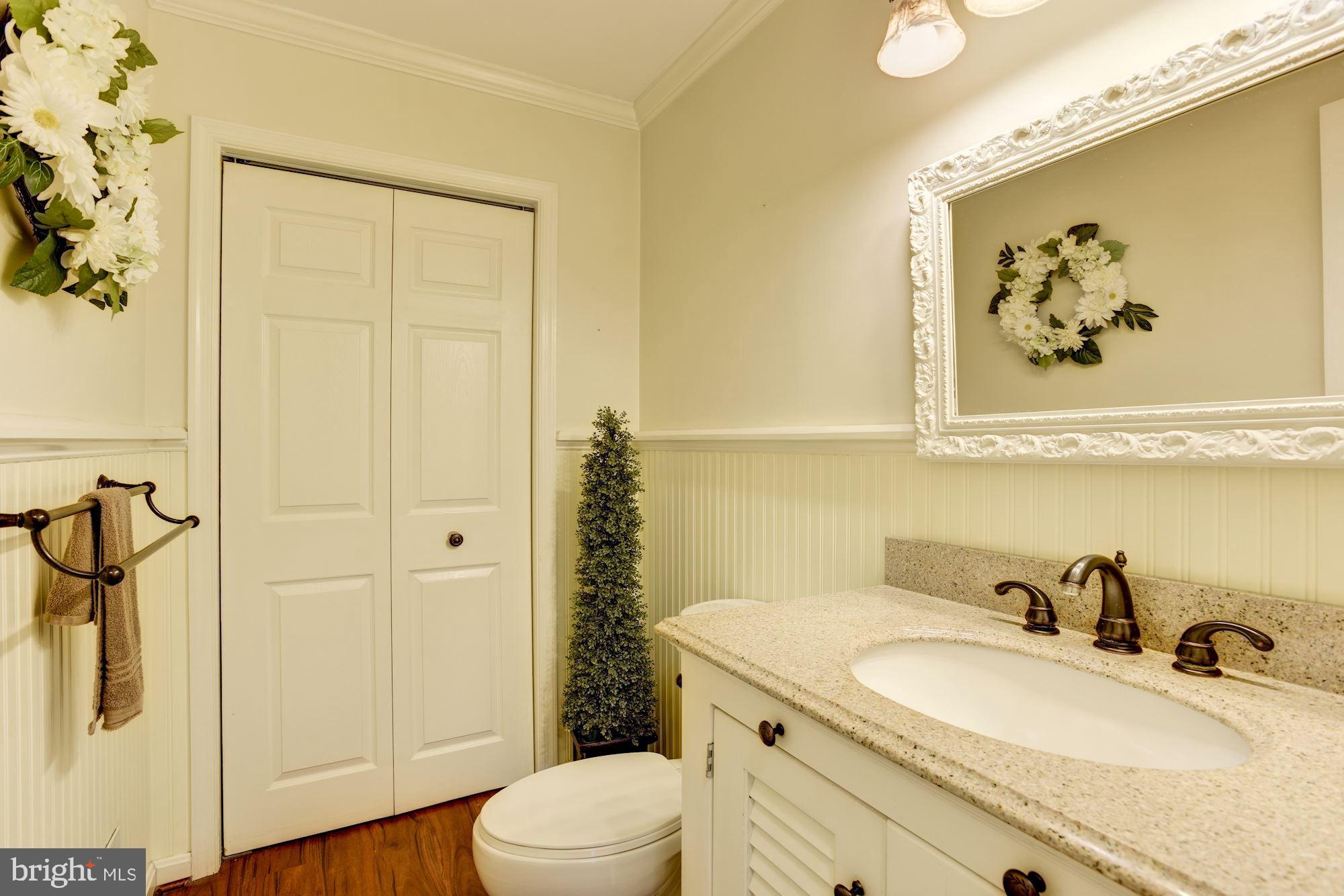11016 Pfeffers Road Kingsville, MD 21087 - Photo 14 of 32 Powder Room