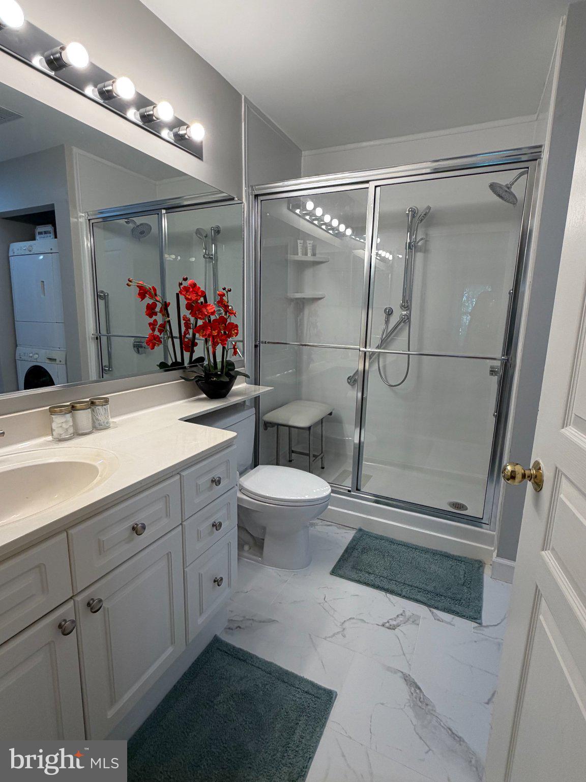5573 Seminary Road, Unit 114 Falls Church, VA 22041 - Photo 22 of 36 Modern bathroom with sleek finishes.