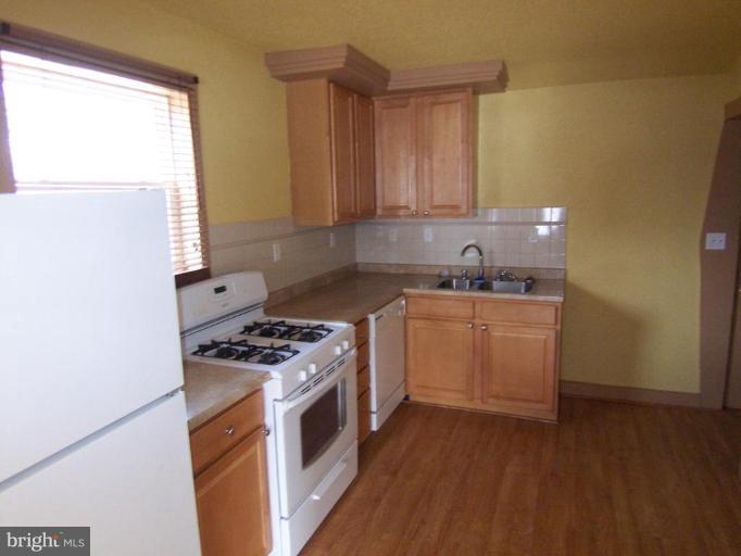 110 Allgate Road Owings Mills, MD 21117 - Photo 3 of 11 Kitchen
