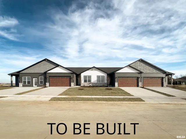 $384,990 | 29 Wildcat Way, Bettendorf, IA 52722