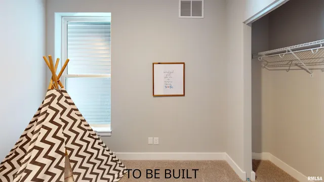 $384,990 | 29 Wildcat Way, Bettendorf, IA 52722