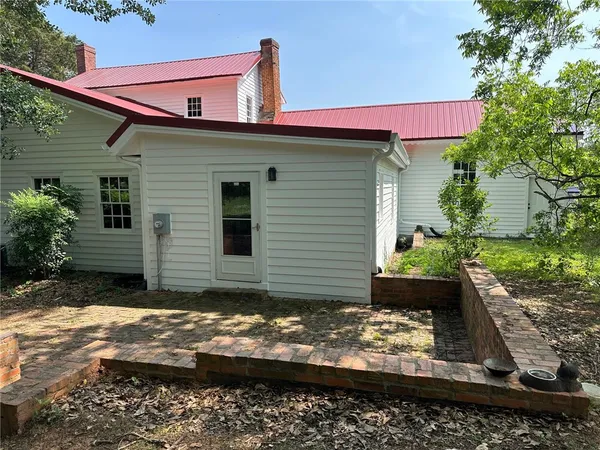 $450,000 | 171 East Main Street, Pendleton, SC 29670