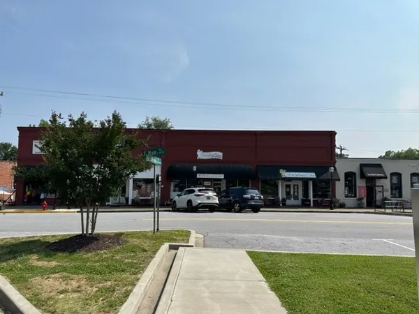 $450,000 | 171 East Main Street, Pendleton, SC 29670