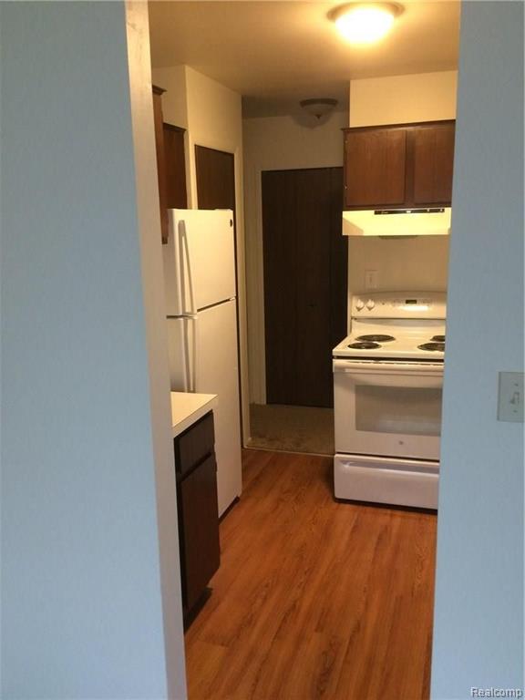30212 Southfield Road, Unit 238 Southfield, MI 48076 - Photo 8 of 22