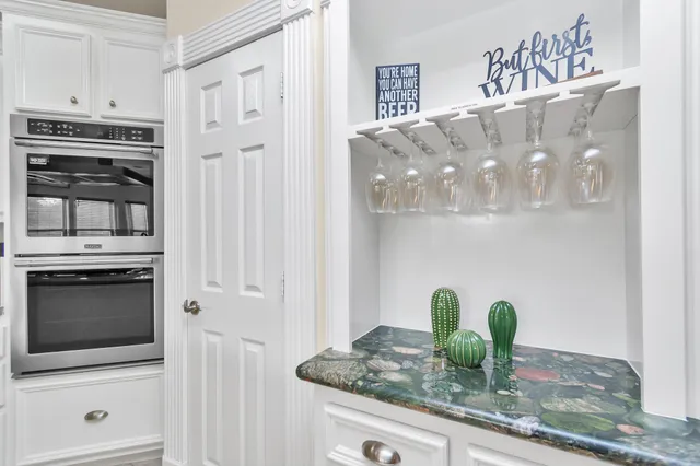 $9,500 | 1730 Lakeshore Drive, Kingwood, TX 77339