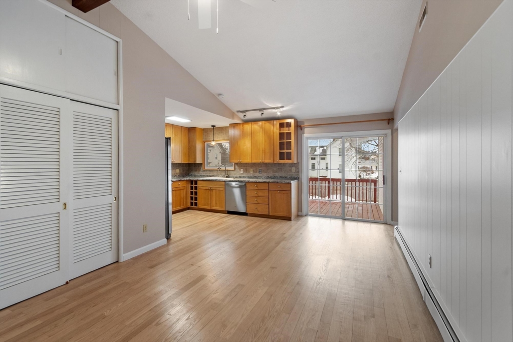 101 Elmcrest Road, Unit 101 North Andover, MA 01845 - Photo 16 of 35