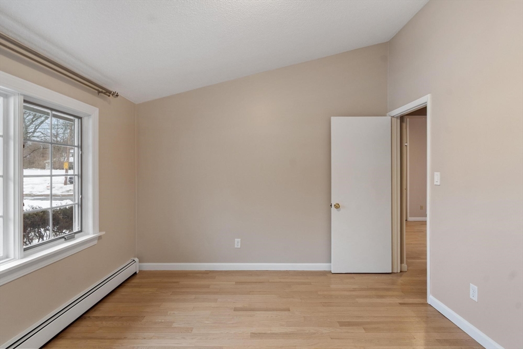 101 Elmcrest Road, Unit 101 North Andover, MA 01845 - Photo 25 of 35