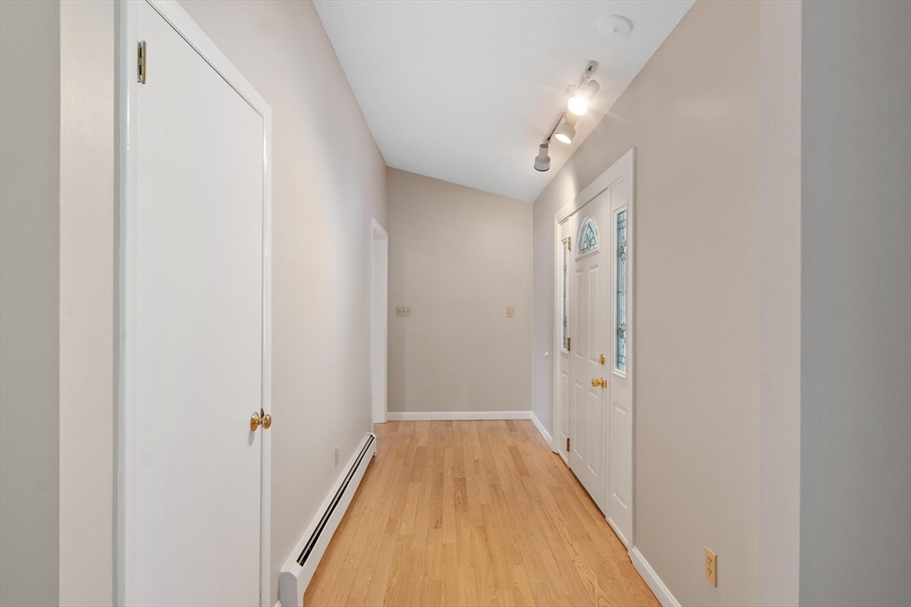 101 Elmcrest Road, Unit 101 North Andover, MA 01845 - Photo 3 of 35