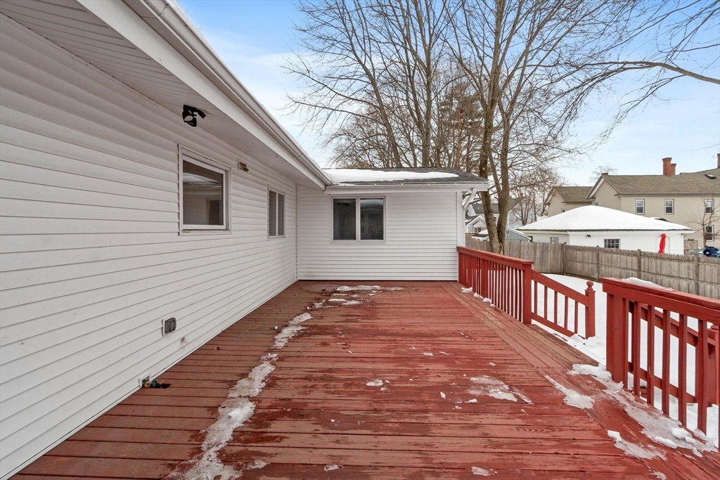 101 Elmcrest Road, Unit 101 North Andover, MA 01845 - Photo 31 of 35