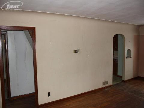 8260 Newburg Road Durand, MI 48429 - Photo 18 of 25 20348658-17.JPG