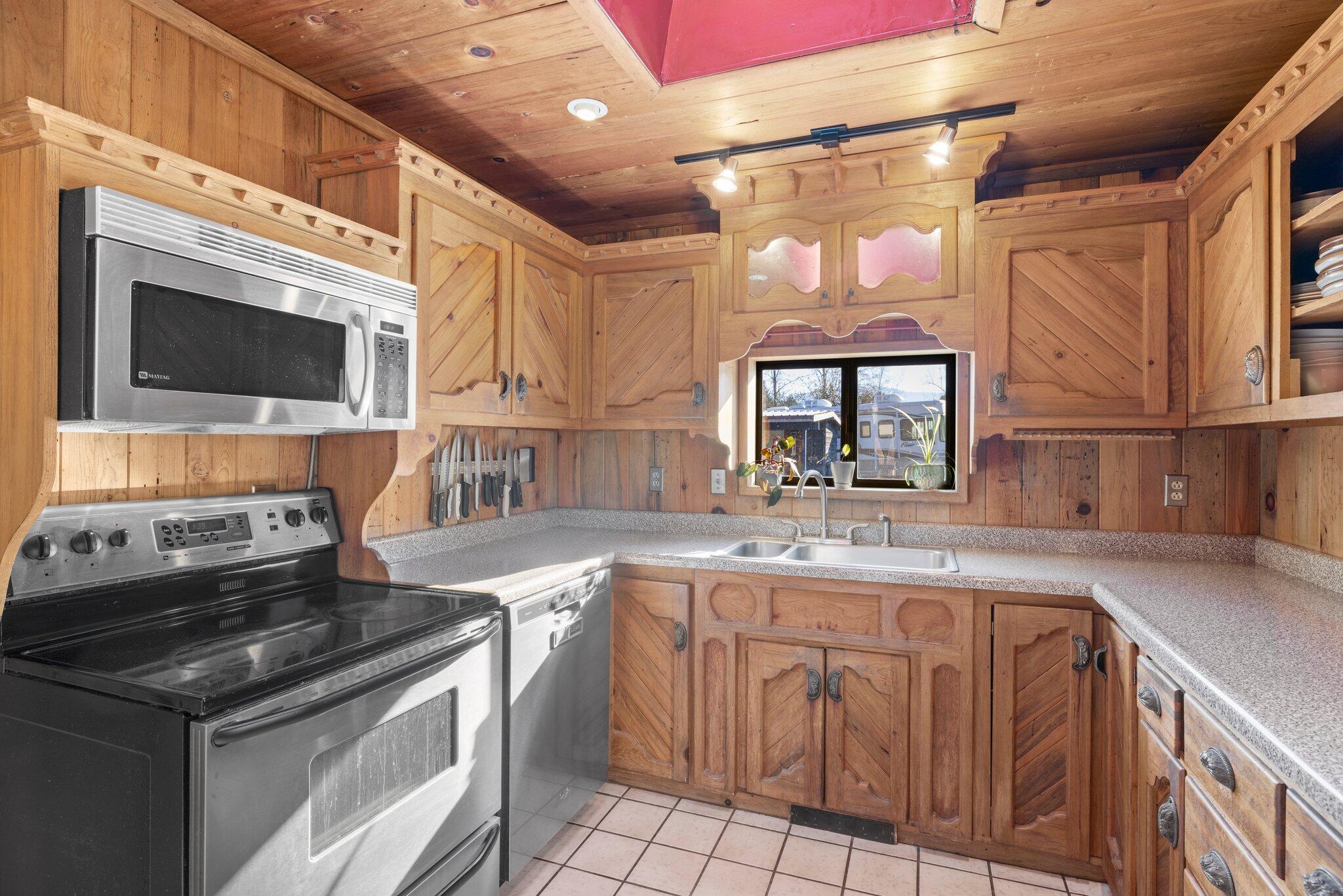 2935 New Hope Road Grants Pass, OR 97527 - Photo 30 of 45 31-web-or-mls-WCI_2791