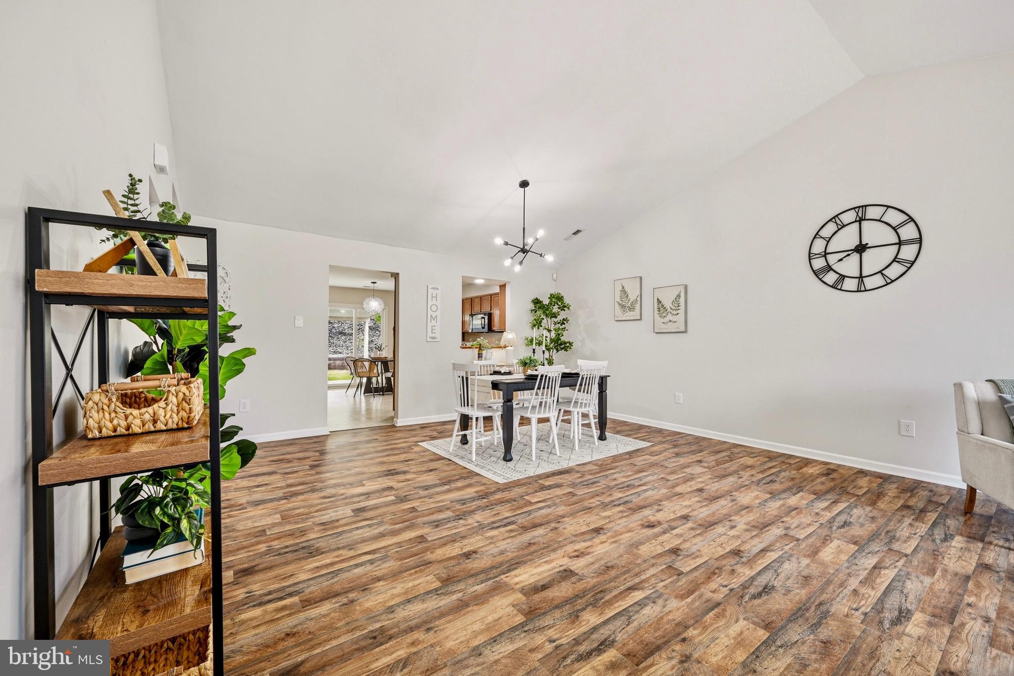 9526 Hallhurst Road Baltimore, MD 21236 - Photo 9 of 50