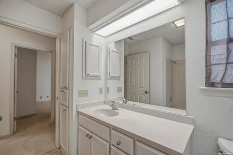 $275,000 | 14212 Arbor Oak, San Antonio, TX 78249