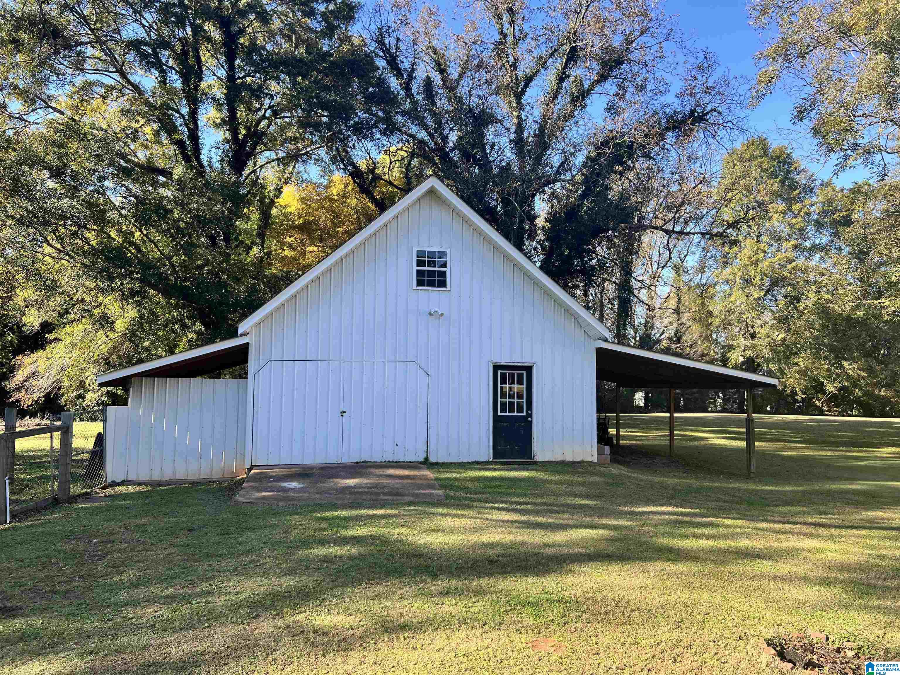 1429 Main Street Roanoke, AL 36274 - Photo 31 of 42