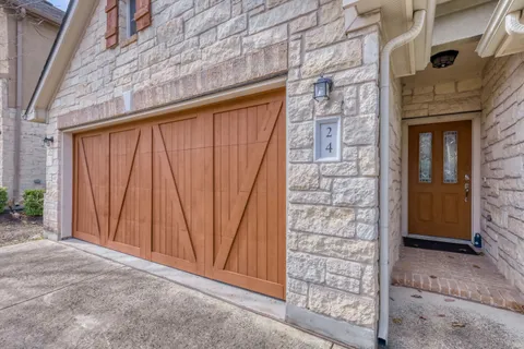 $535,000 | 24 Stone Terrace Drive, Austin, TX 78734