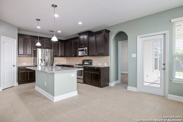 8107 Cimarron Ranch San Antonio, TX 78254 - Photo 6 of 22