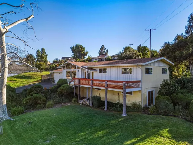 $879,000 | 2041 North Nutmeg Street, Escondido, CA 92026