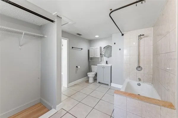 $284,900 | 2521 Highland Acres Drive, Clearwater, FL 33761