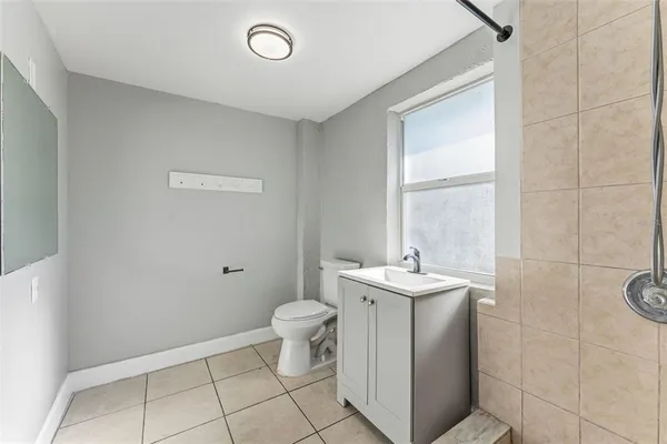 $284,900 | 2521 Highland Acres Drive, Clearwater, FL 33761