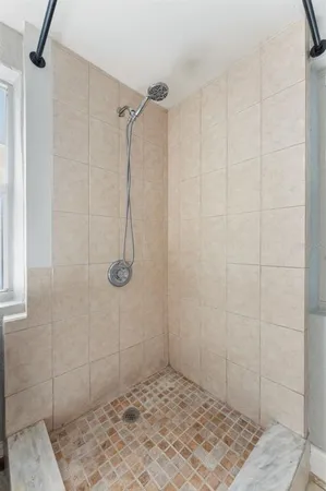 $284,900 | 2521 Highland Acres Drive, Clearwater, FL 33761