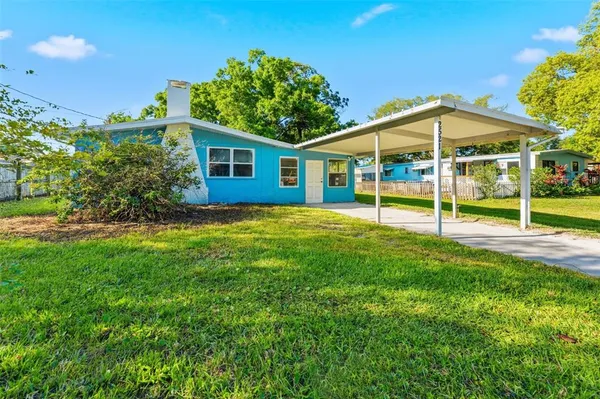 $284,900 | 2521 Highland Acres Drive, Clearwater, FL 33761