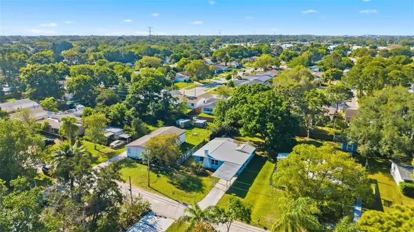 $284,900 | 2521 Highland Acres Drive, Clearwater, FL 33761