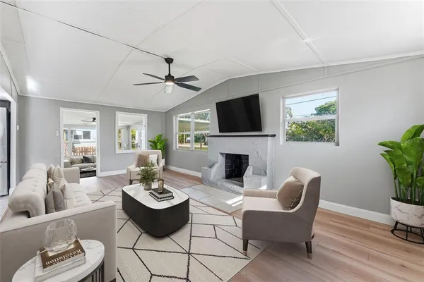 $284,900 | 2521 Highland Acres Drive, Clearwater, FL 33761