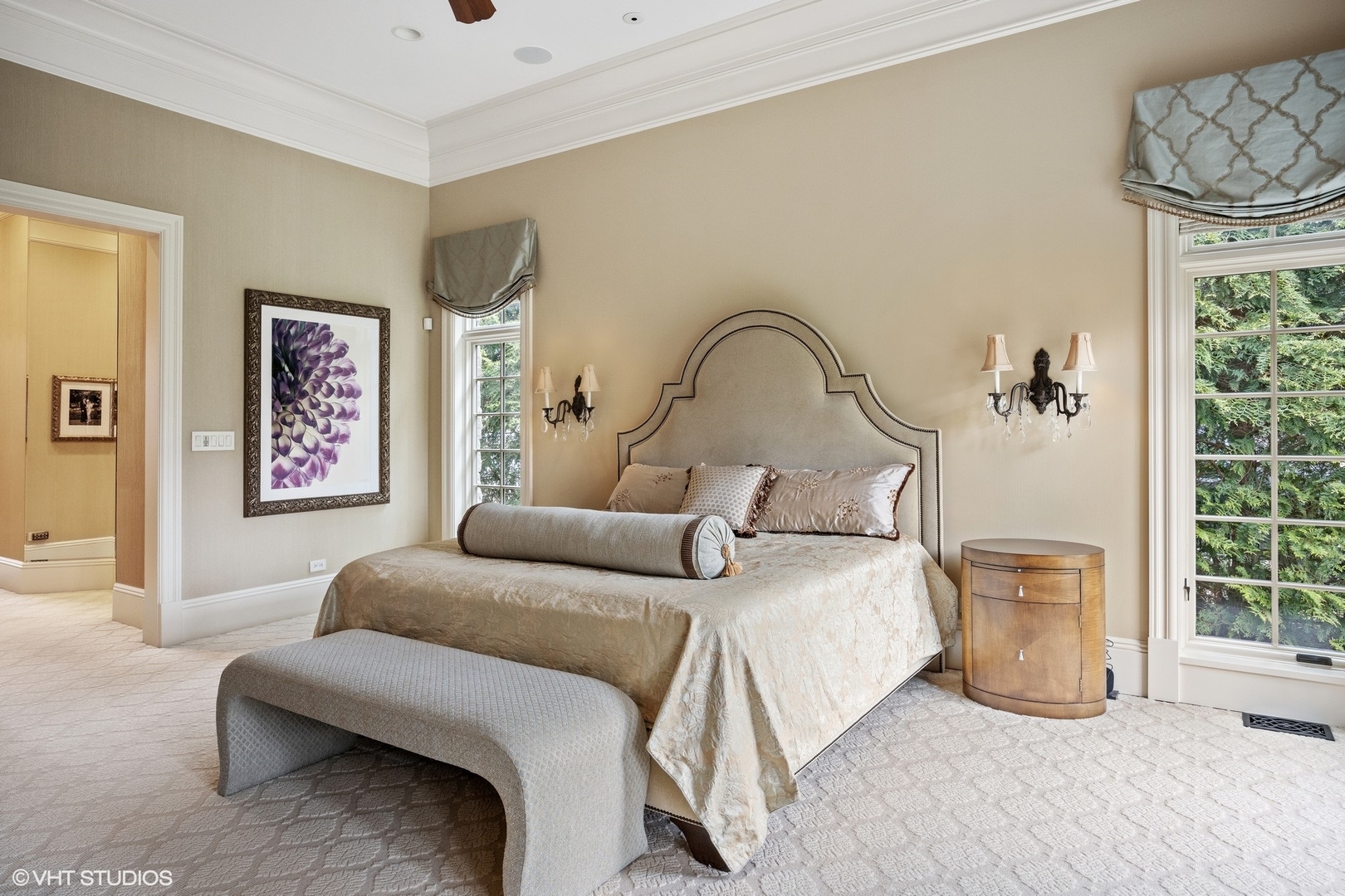 106 Longmeadow Road Winnetka, IL 60093 - Photo 24 of 66 a bedroom with a bed a couch and a window