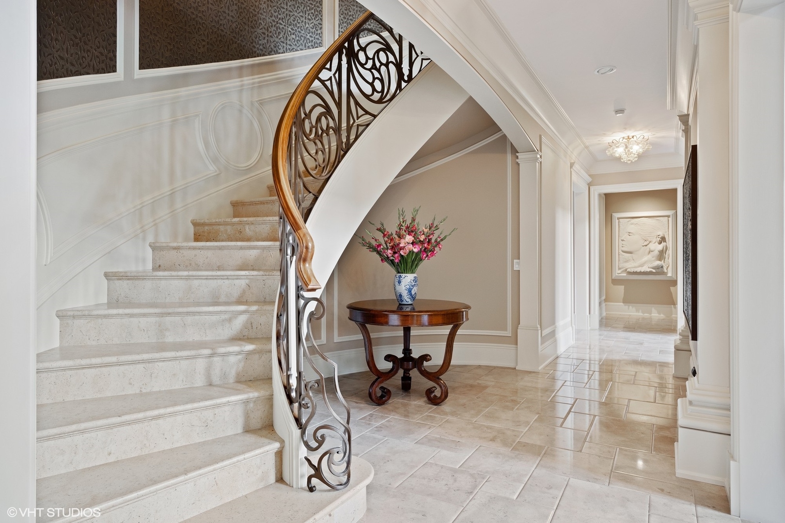 106 Longmeadow Road Winnetka, IL 60093 - Photo 32 of 66 a view of entryway with a table and chairs