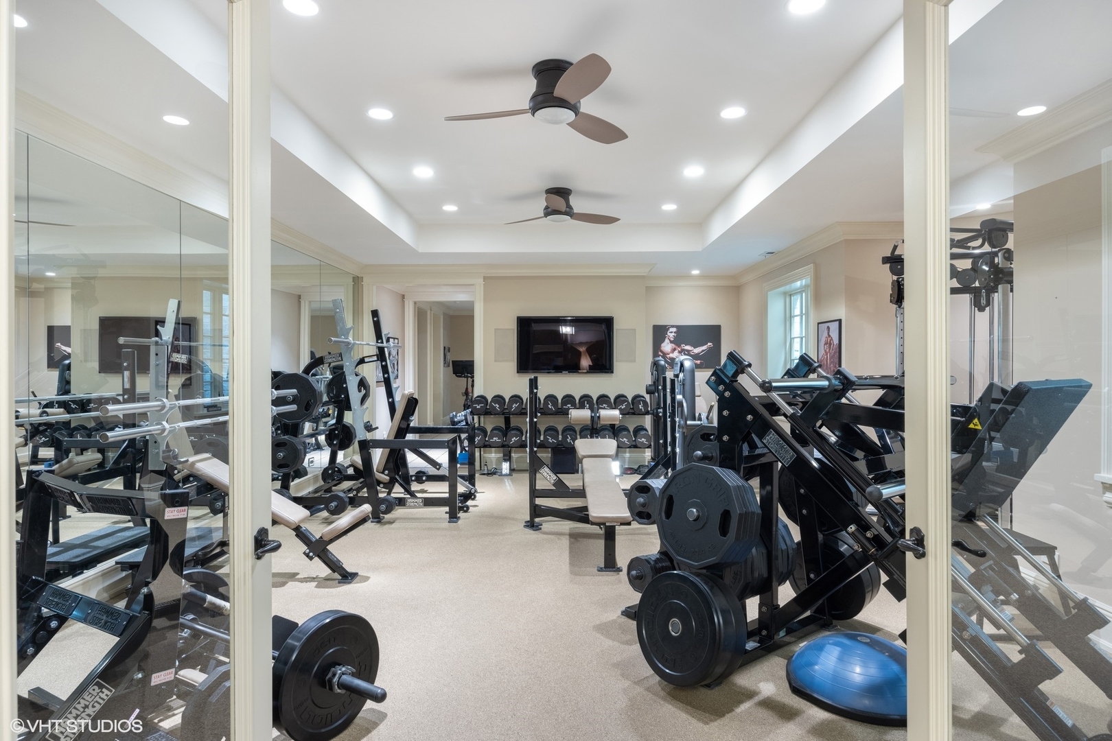 106 Longmeadow Road Winnetka, IL 60093 - Photo 56 of 66 a view of a room with gym equipment