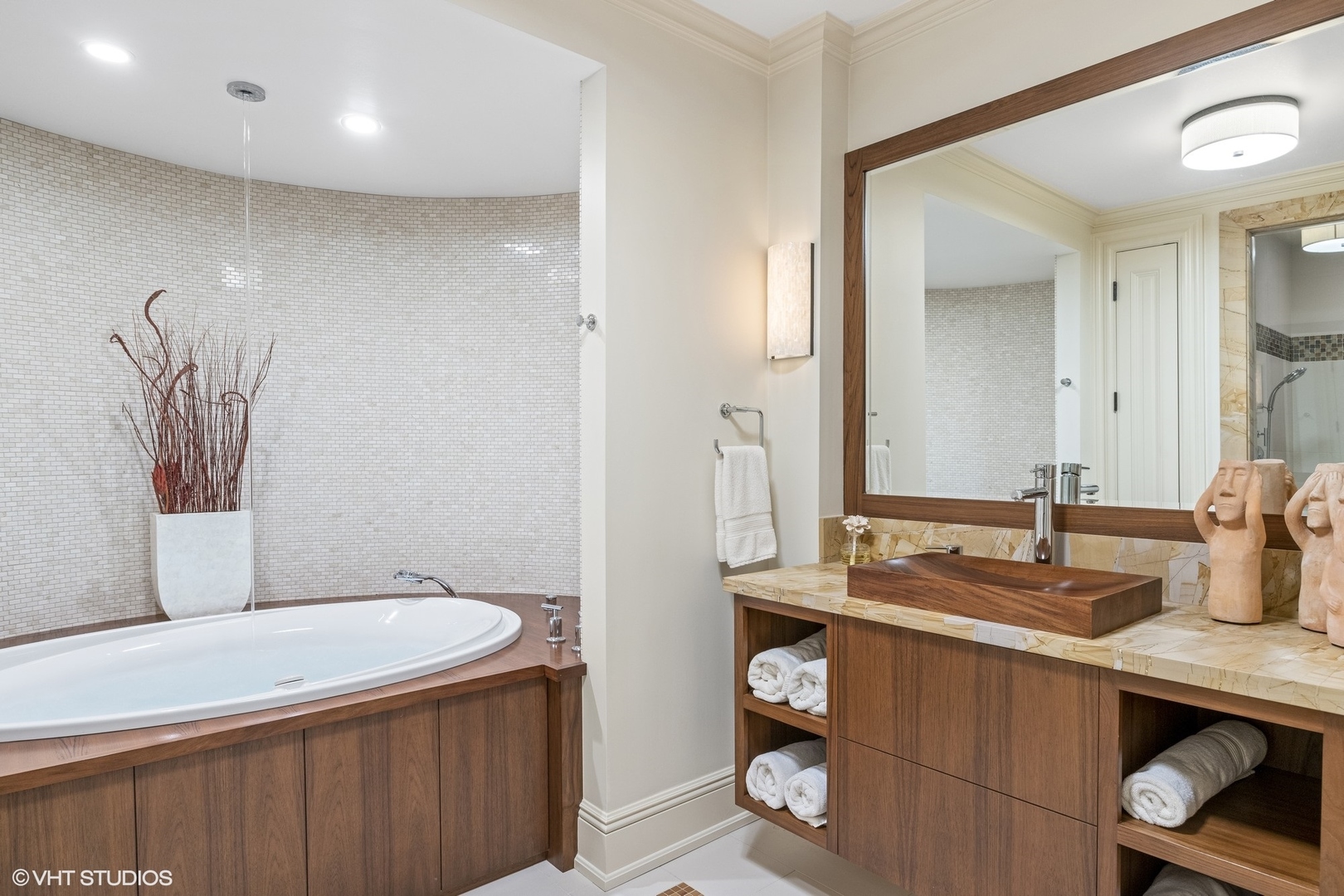 106 Longmeadow Road Winnetka, IL 60093 - Photo 58 of 66 a bathroom with a sink and a mirror
