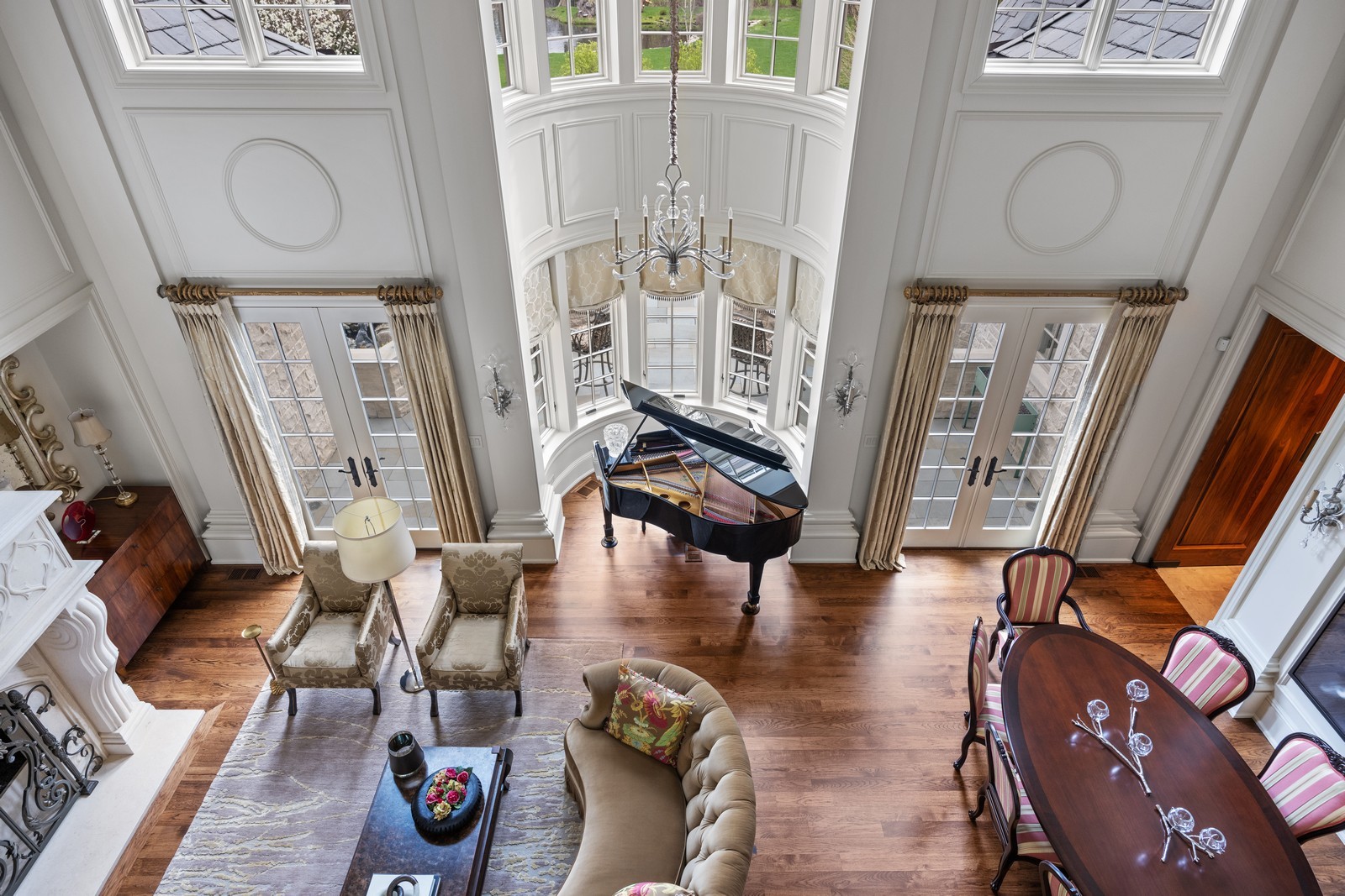 106 Longmeadow Road Winnetka, IL 60093 - Photo 8 of 66 a view of an entryway with wooden floor