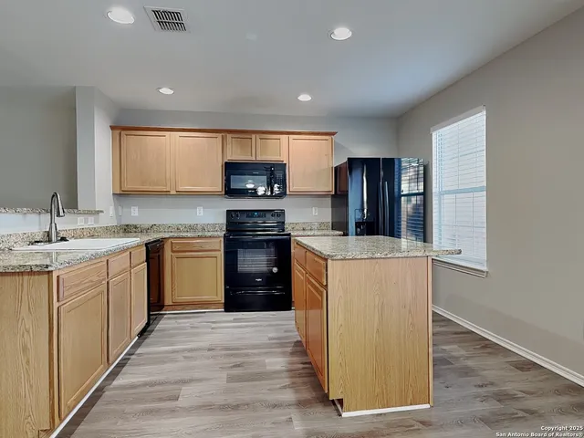 $1,679 | 160 Hinge Path, Cibolo, TX 78108