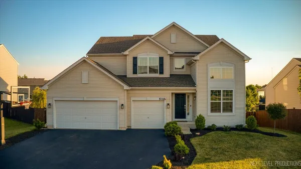 $500,000 | 510 Windett Ridge Road, Yorkville, IL 60560