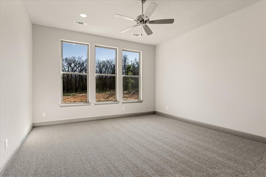 131 Spring Valley Road Paradise, TX 76073 - Photo 17 of 37 Gallery Image 17