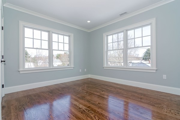 7 Fredette Road Newton, MA 02459 - Photo 23 of 30 Gallery Image 23