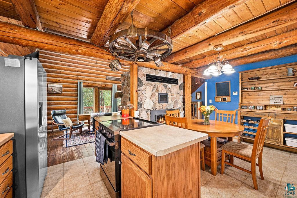 4716 Windmill Road South Range, WI 54874 - Photo 11 of 39