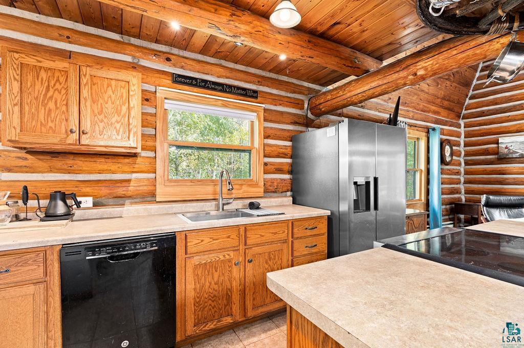 4716 Windmill Road South Range, WI 54874 - Photo 8 of 39