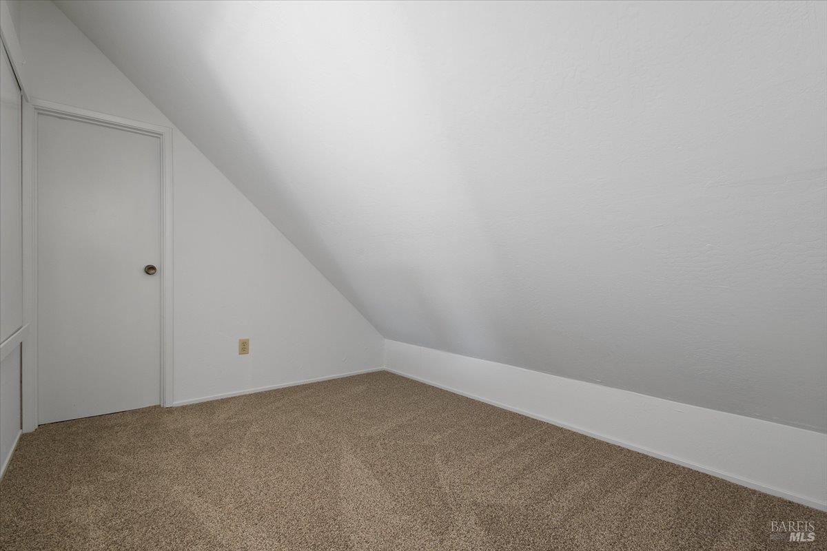 2426 Lakeview Drive Santa Rosa, CA 95405 - Photo 23 of 43