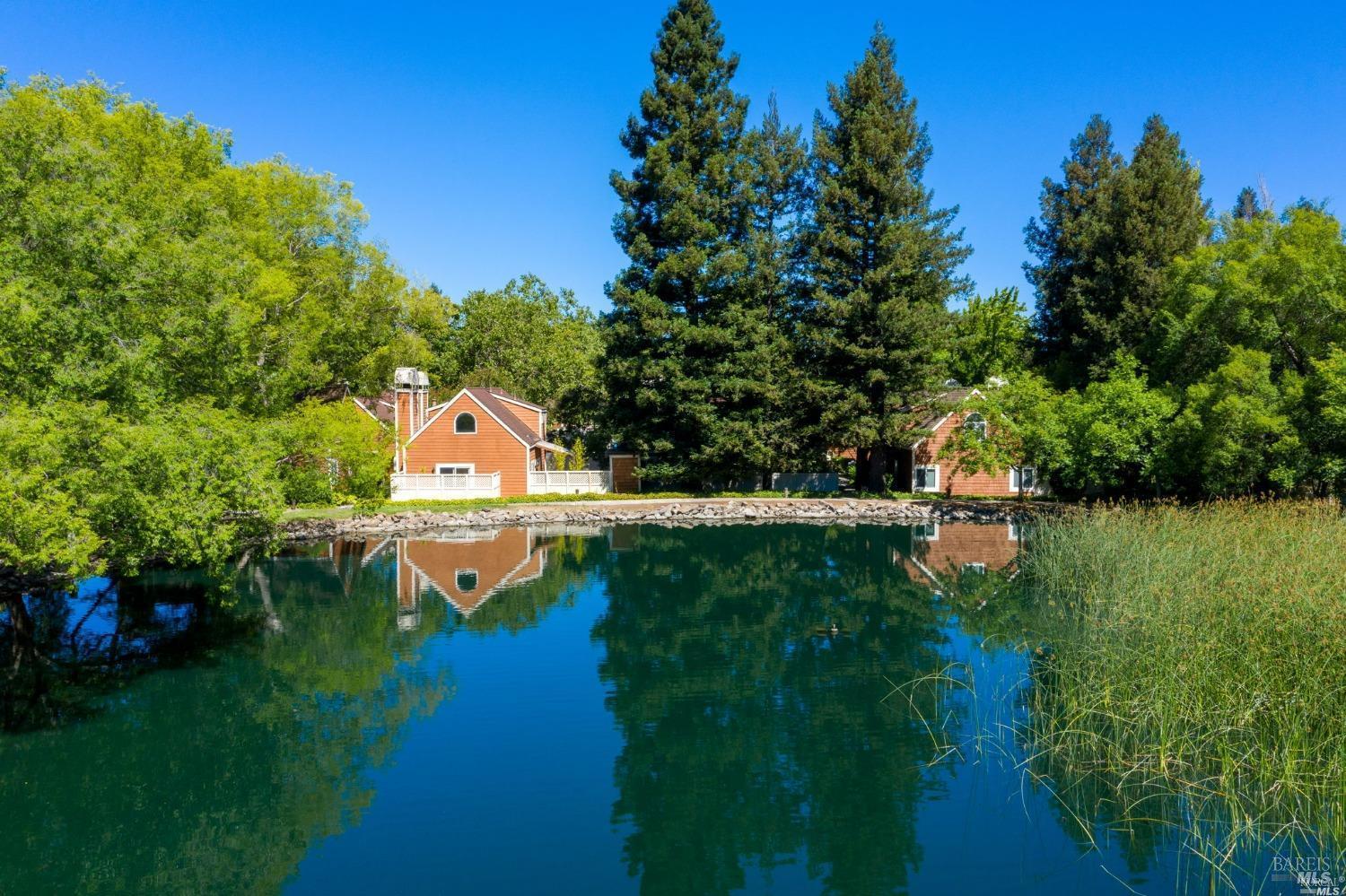 2426 Lakeview Drive Santa Rosa, CA 95405 - Photo 42 of 43