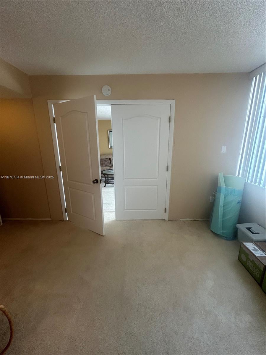 18081 Biscayne Boulevard, Unit 15024 Aventura, FL 33160 - Photo 22 of 43